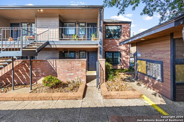 4803 Hamilton Wolfe Rd - Photo 1