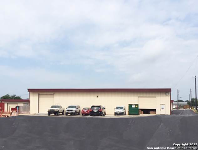 30875 IH-10 W Ih-10 - Photo 1