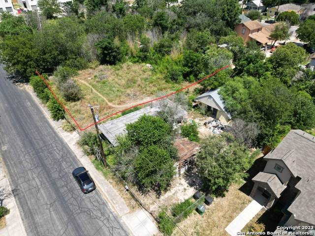 1419 Denver - Photo 1