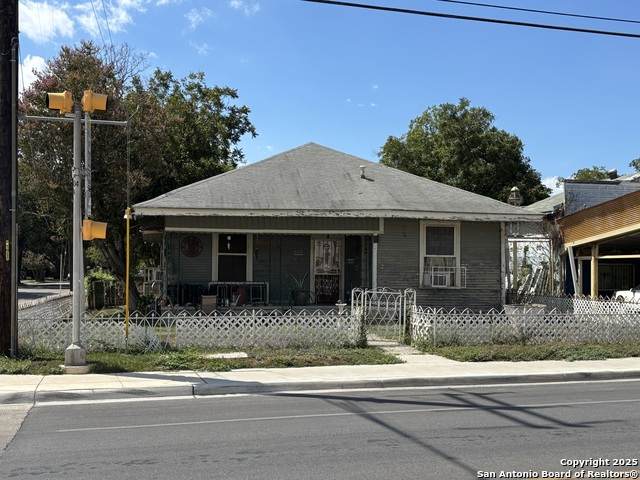 3315 Presa - Photo 1