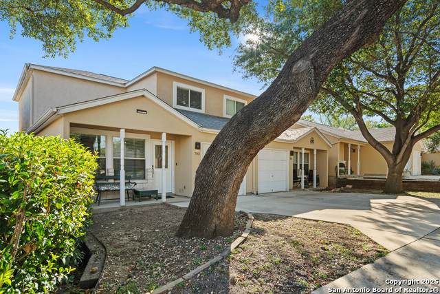 3202 Eisenhauer - Photo 1