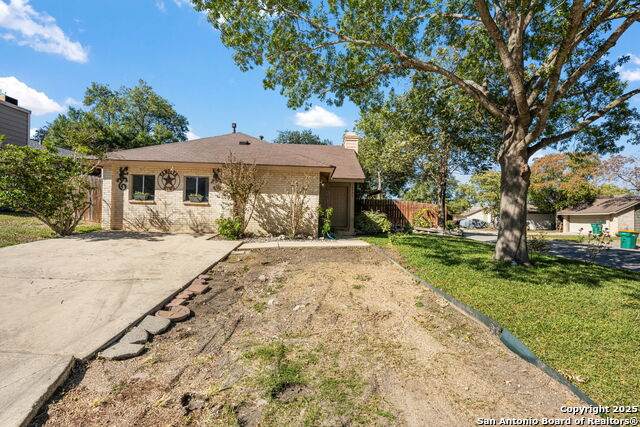 8423 Clear Meadow - Photo 1