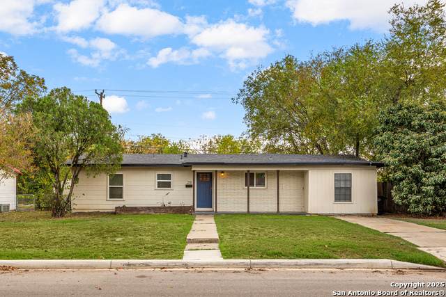 258 Antrim Dr - Photo 1