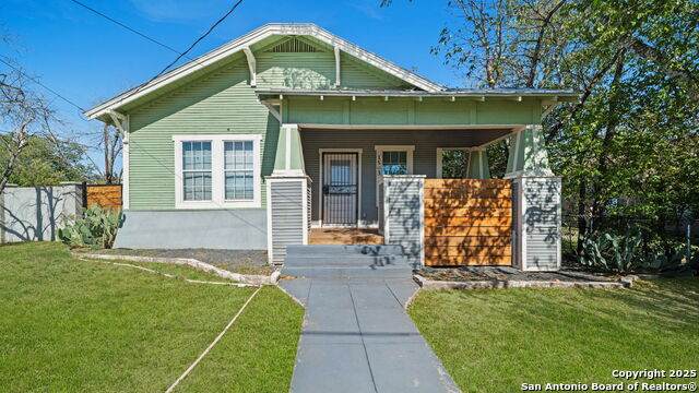 1503 Gibbs - Photo 1