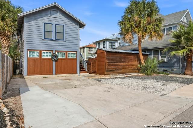 135 Adams St - Photo 1