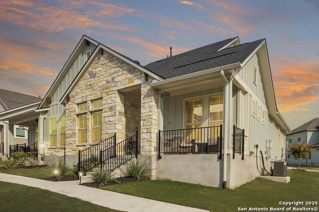 105 Lafitte - Photo 1