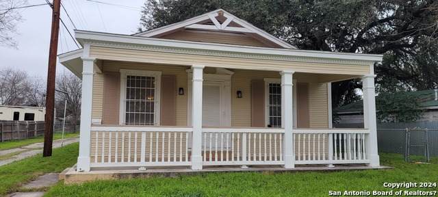 2008 Olive St - Photo 1