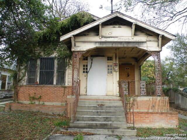 1221 Crockett - Photo 1