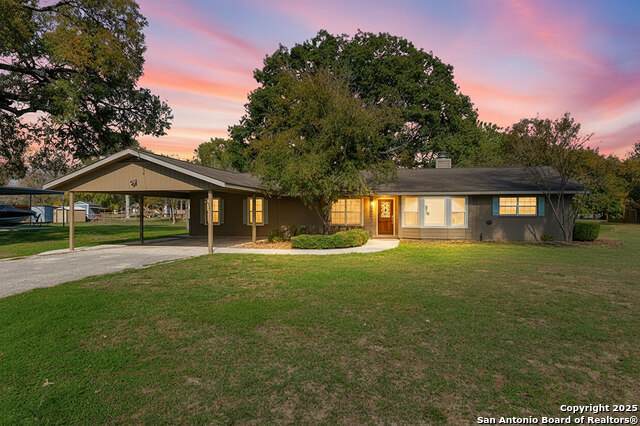163 Lakeside Dr. - Photo 1