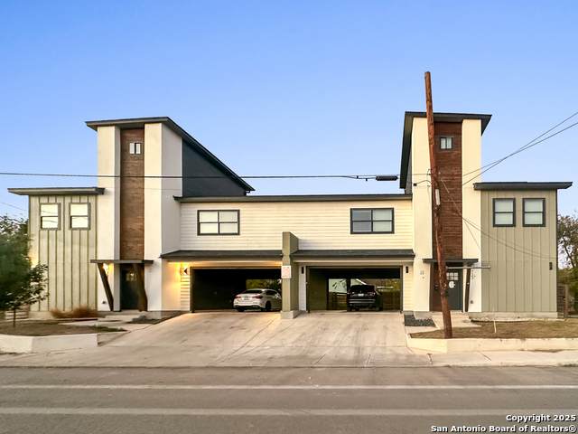 721-723 Iowa - Photo 1