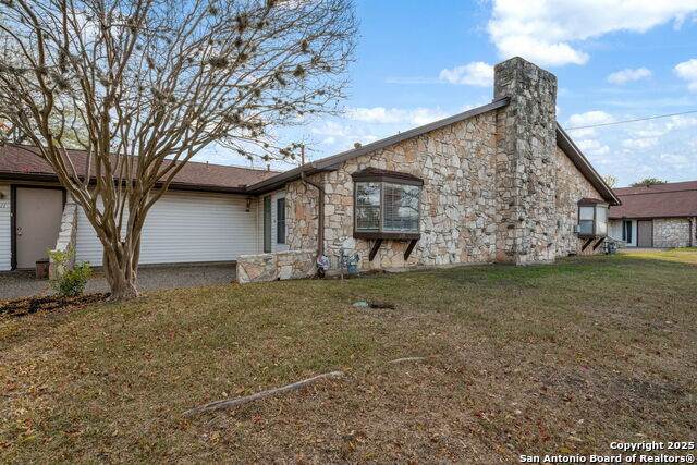 609 Oak Park Dr - Photo 1