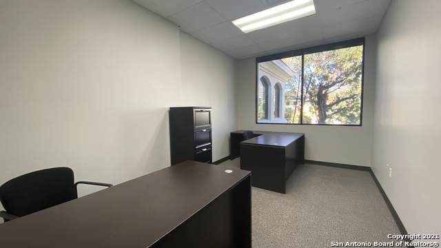 18830 Stone Oak Pkwy - Photo 1