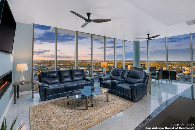 610 Market - Photo 1