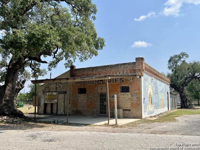 2636 County Road 128 - Photo 1