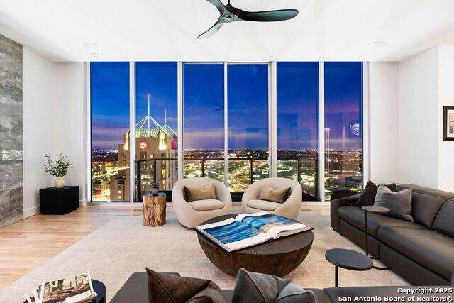 610 Market - Photo 1