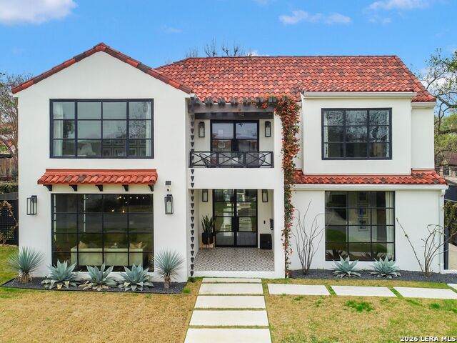 116 Canterbury Hill - Photo 1