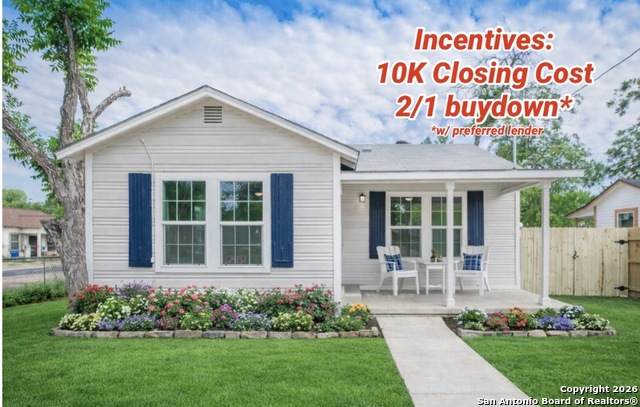 1203 Denver Blvd - Photo 1