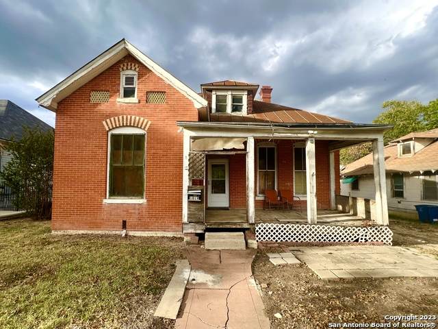 1019 Nolan - Photo 1