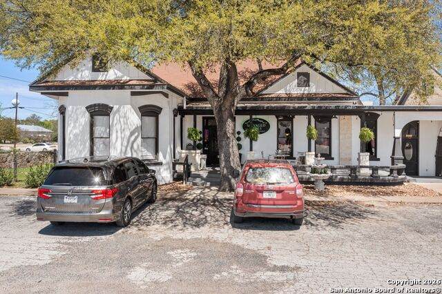 702 Front Street - Photo 1