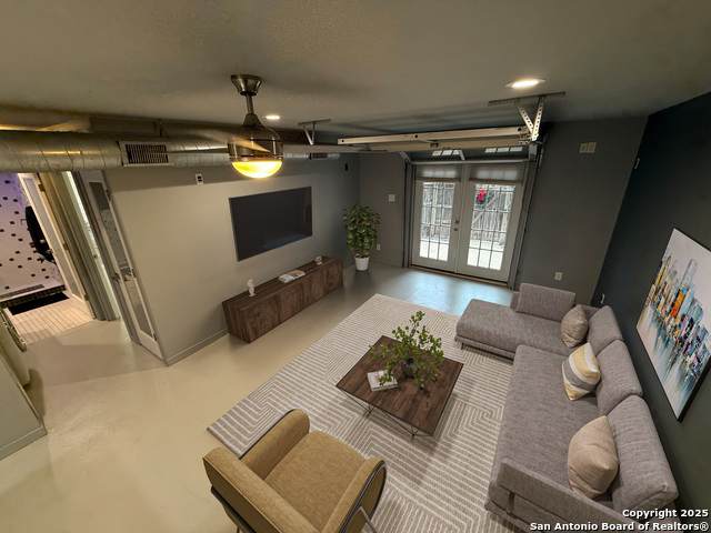 8058 Broadway - Photo 1