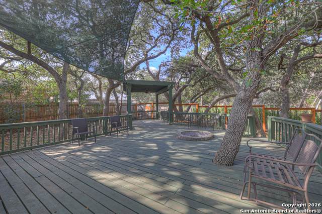 1060 Somerset - Photo 1