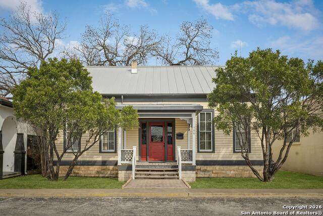 706 Front Street - Photo 1