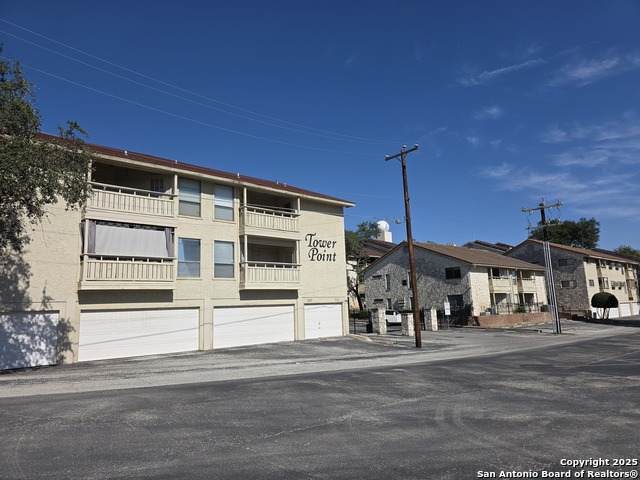 7738 Chambers - Photo 1