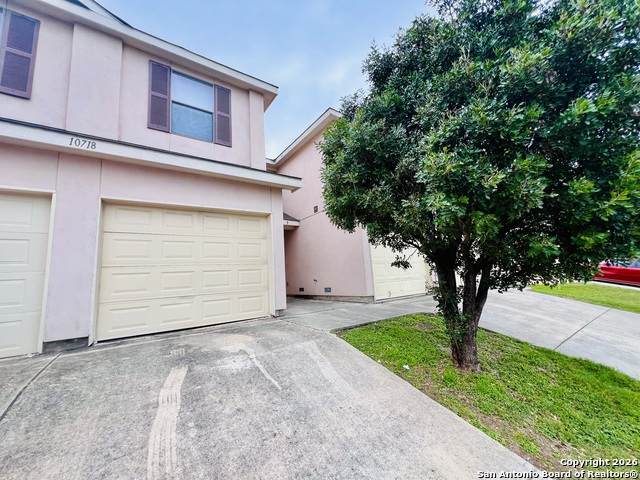 10718 Mathom - Photo 1