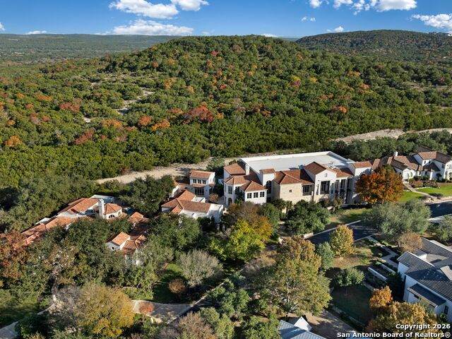 14 Duxbury Park - Photo 1