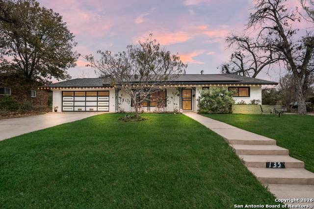 135 Meadowood Ln - Photo 1