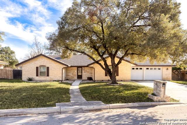 614 Moorside - Photo 1