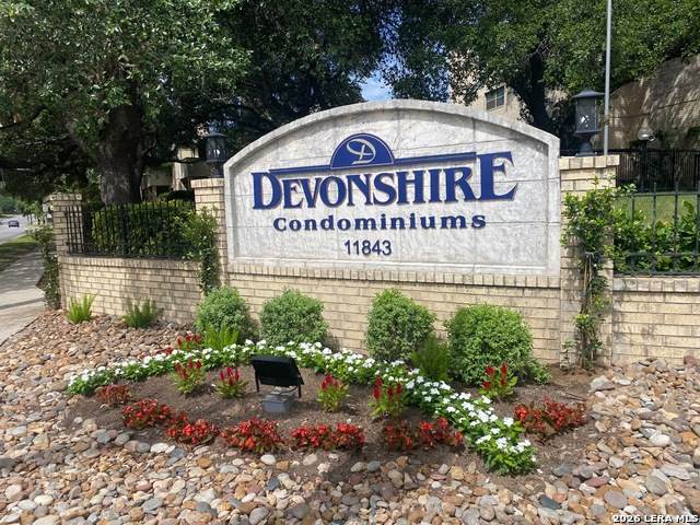 11843 Braesview - Photo 1