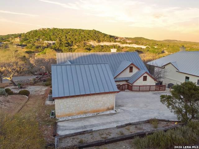204 Tapatio Dr W - Photo 1
