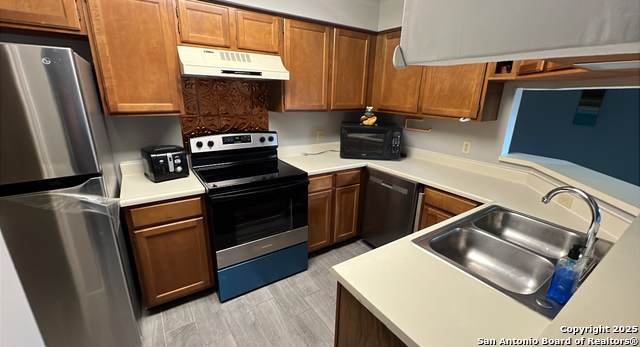 10955 Wurzbach - Photo 1