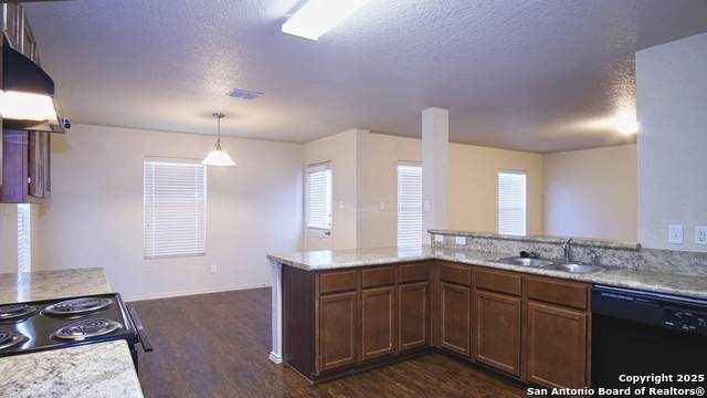 5922 Poesta - Photo 1