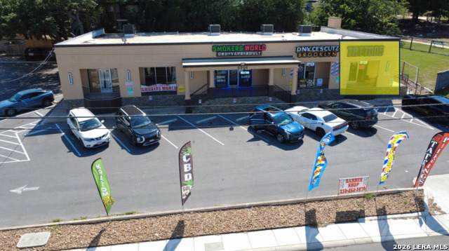 5205 Fredericksburg - Photo 1