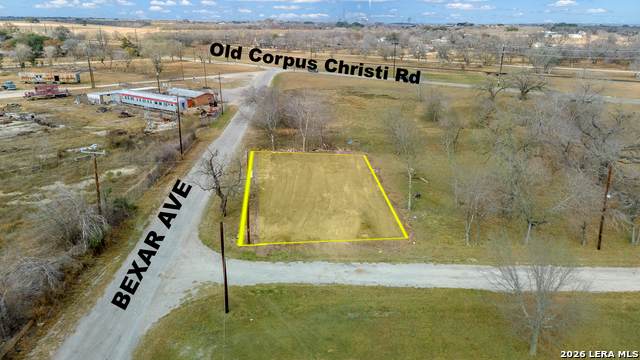 210 Bexar - Photo 1