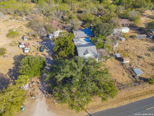 21190 Ernst - Photo 1