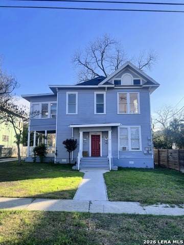 420 Magnolia - Photo 1