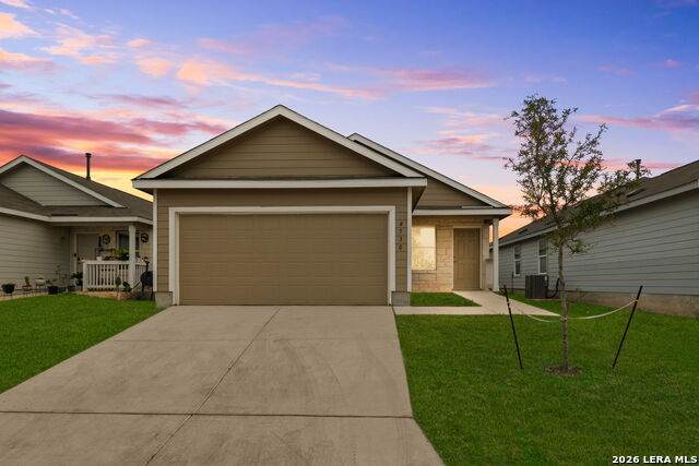4530 Glades Way - Photo 1