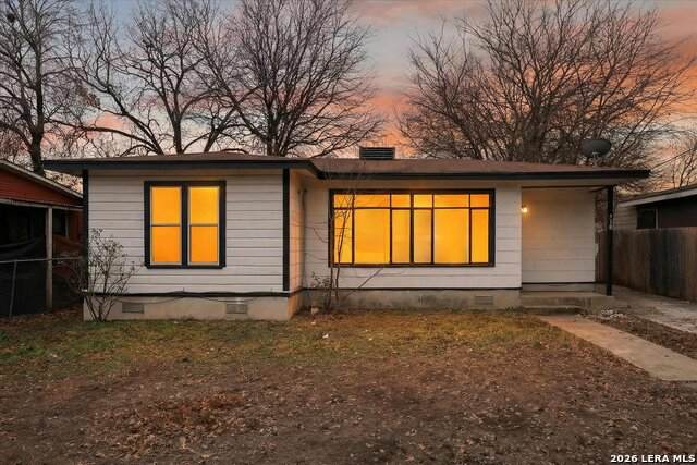 518 Academy - Photo 1