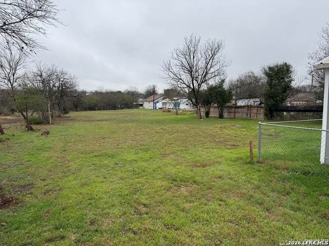 237 Chickering Ave - Photo 1