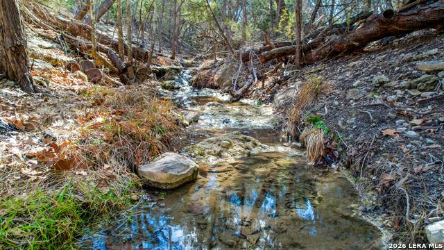 214 Hazelett Rd - Photo 1