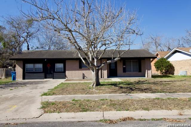 1203 Yosemite - Photo 1