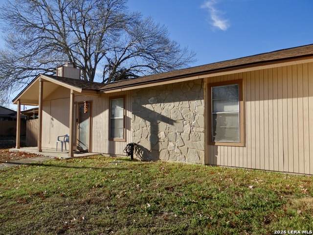 1051 Country Club - Photo 1