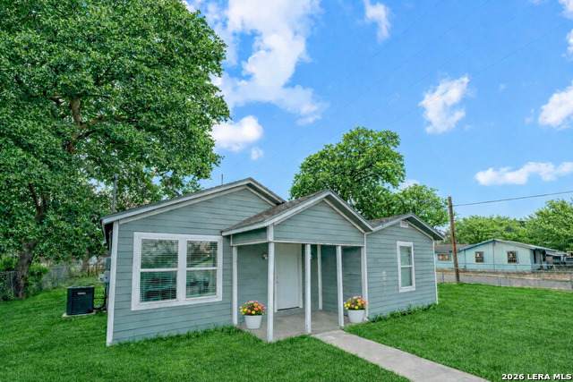 1003 San Joaquin - Photo 1
