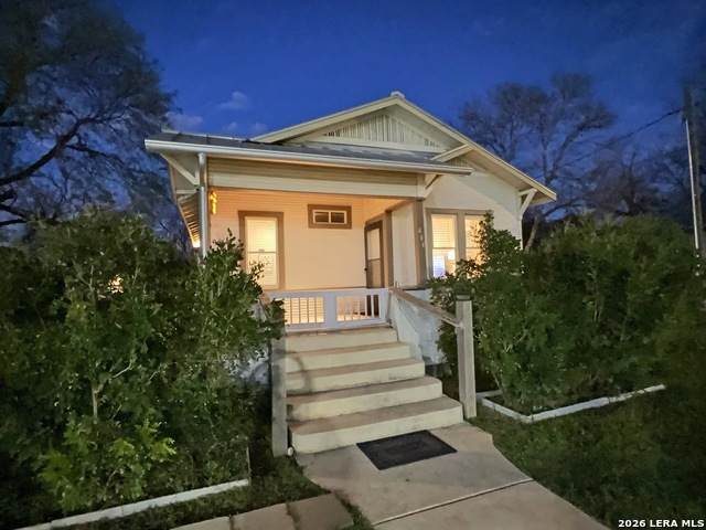 404 Walnut - Photo 1