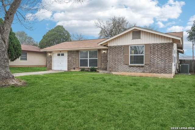 318 Balboa Drive - Photo 1