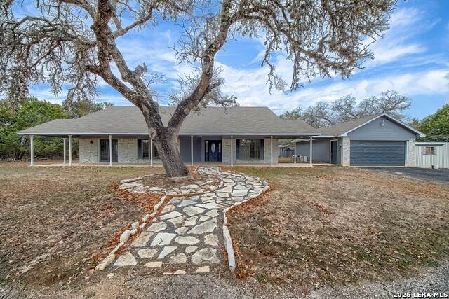 32054 Oak Ridge Pkwy - Photo 1