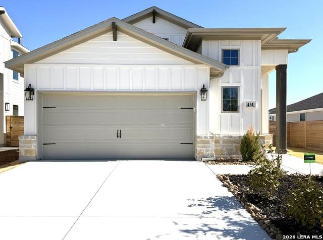 431 Alexander - Photo 1